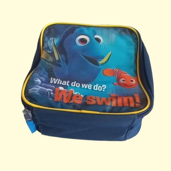 Used Finding Dory by Disney Pixar Lunch Box - Picture 2 of 6
